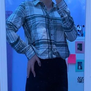 American eagle plaid shirt